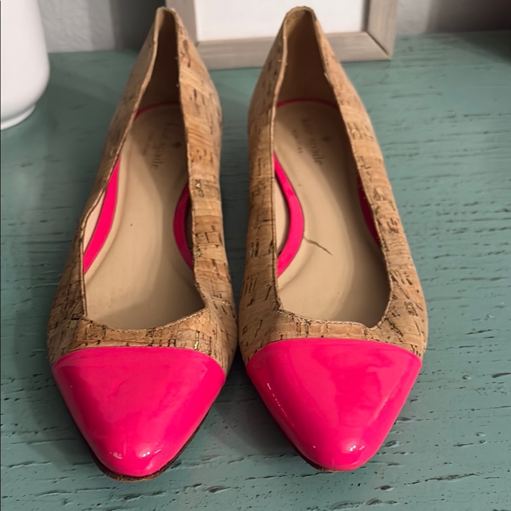 Kate Spade Pink and Tan Flats with Cork and Patent Leather SZ 7 M box 119